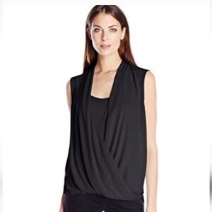 2/20$ Eliza D black lightweight sleeveless classic drap-neckline Top, Size M